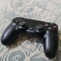 دسته PS4