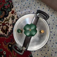 زودپز|ظروف پخت‌وپز|همدان, |دیوار