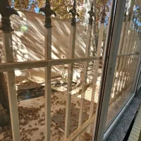 آپارتمان ۱۰۶ متری با جوی آب دائمی و درختان چنار|فروش آپارتمان|محلات, |دیوار