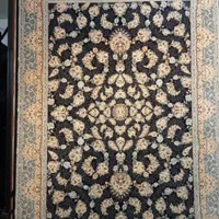 تعدادی فرش به قیمت کارخانه