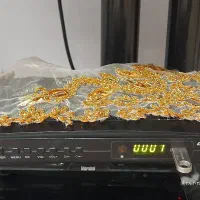 دستگاه دیجیتال تمیز و سالم