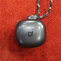 ایرپاد انکر P25i گوش سمت چپ صداش کمه