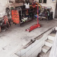 دعوت به همکاری در تعمیرگاه جلوبندی سازی ماشین سبک