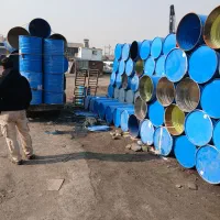 خریدوفروش بشکه خالی شده در محل رنگی و چسبی
