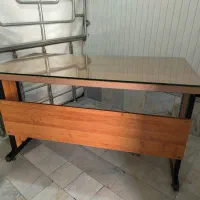 میز تحریر و اداری