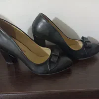 سایز 37 کاملا نو یه بار پوشیدم