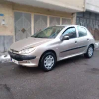 پژو ۲۰۶ مدل ۸۲ تیپ ۳ فول کامل .. کم کار و سالم