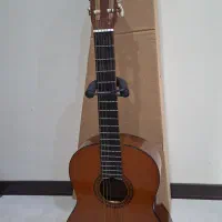 گیتار یاماها CS40