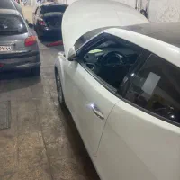 کارگر مکانیک نیمه ماهر