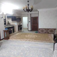 آپارتمان ۱۰۰ متری در مرکز شهر(خیابان زیارتی)|فروش آپارتمان|کاشان, معلم|دیوار
