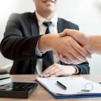 استخدام مشاور املاک / سعادت آباد