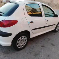 206تیپ دوفوق العاده