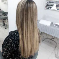 خدمات کراتینه پروتیین تراپی و بوتاکس مو