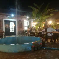 استخدام پیک موتوری