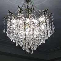 لوستر برنجی هشت شاخه