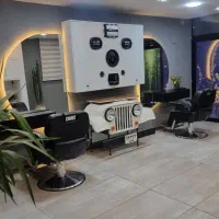 آرایشگر ماهر آقا/درصدی/اجاره صندلی