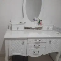 میز آرایش