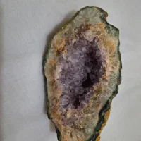 سنگ آمیتیست