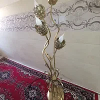 اباژور ایستاده