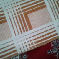 روی کرسی|رختخواب، بالش، پتو|خوانسار, |دیوار