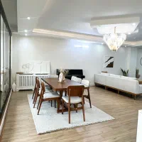 چند-واحد-فروشی-در-یک-اپارتمان