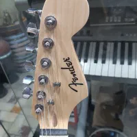 گیتار برقی گیتار الکتریکی|گیتار، بیس، امپلیفایر|تبریز, |دیوار