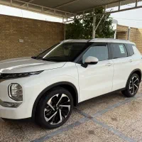 اوتلندر اچ لاین فول شرکتی دو دف