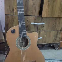 گیتار اسپانیش