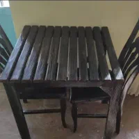 میز و صندلی چوبی