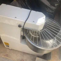 اسپیرال خمیرگیر سپاهان متعهد