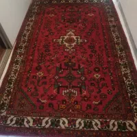 فرش دستباف گوشتی مناسب سفره خونه سنتی