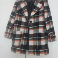 پالتو سایز 42فقط دوبارپوشیده شده.درحدنو.