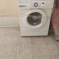 لباسشویی نیازبه تعمیر