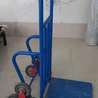 گاری   درحد   سه  چرخ   محکم  و   بادوام