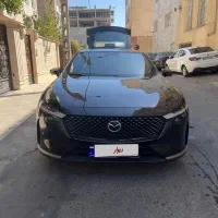 مزدا EZ6 مشکی داخل شتری