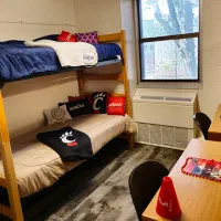 جایگزین-تخت-پایین-خوابگاه-دخترانه