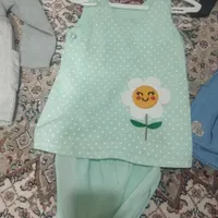 لباس بچه|کفش و لباس بچه|مراغه, |دیوار