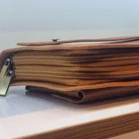 کیف دستی مردانه تمام چرم طبیعی رنگ عسلی|کیف، کفش، کمربند|تهران, شهرک چیتگر|دیوار
