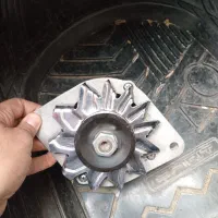 دینام بنزی در حد نو