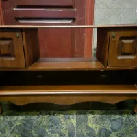 میز زیر تلوزیون