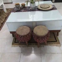میز مربع چهار کشو با چهار پاف