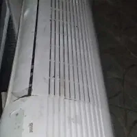 ۲دستگاه اسپیلت۴۰۰۰۰و۳عددیونیت بیرونی۴۸۰۰۰کم کارکرد|کولر گازی و فن‌کوئل|جیرفت, |دیوار
