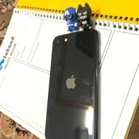 آیفون se 2020|موبایل|نهاوند, |دیوار