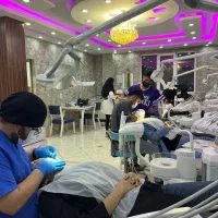 کاشت ایمپلنت|خدمات آرایشگری و زیبایی|تهران, شهرک صادقیه|دیوار