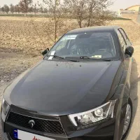 دنا ۶ دنده مشکی