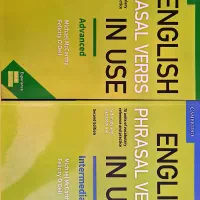 مجموعه کتاب‌های English Phrasal Verbs in Use