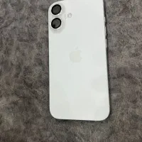 آیفون ۱۶ نرمال سفید