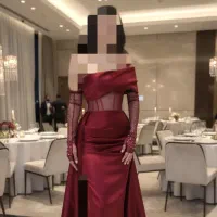 فروشنده مزون لباس