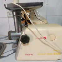 دستگاه چرخ گوشت