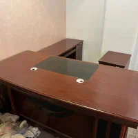 فروش میز اداری مدیریت در حد نو